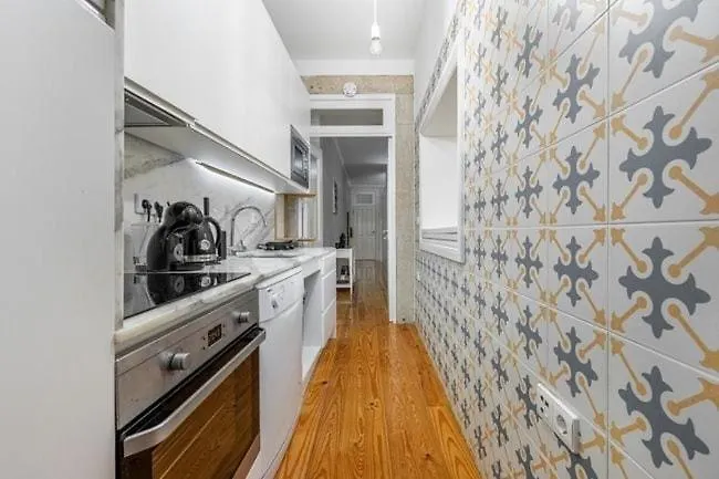 Avantgarde By Upperground *